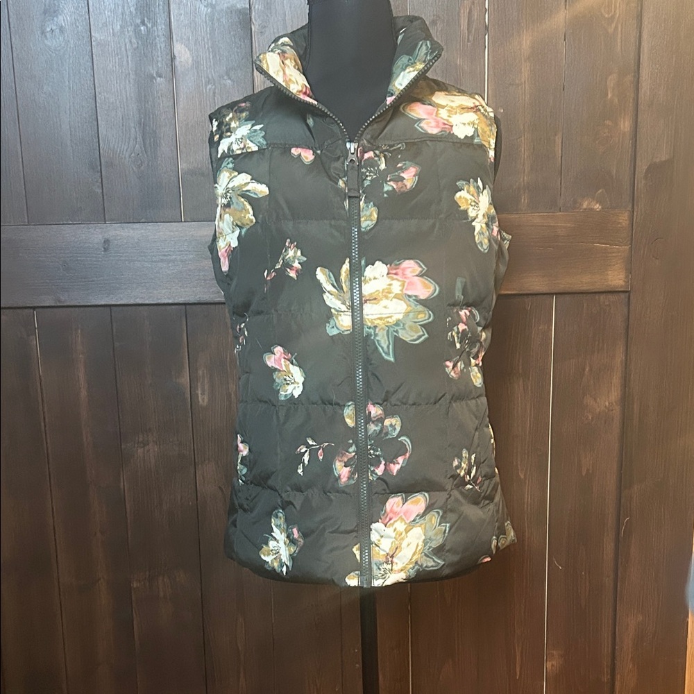 Lands' End Floral Puffer Vest - Black and Pink